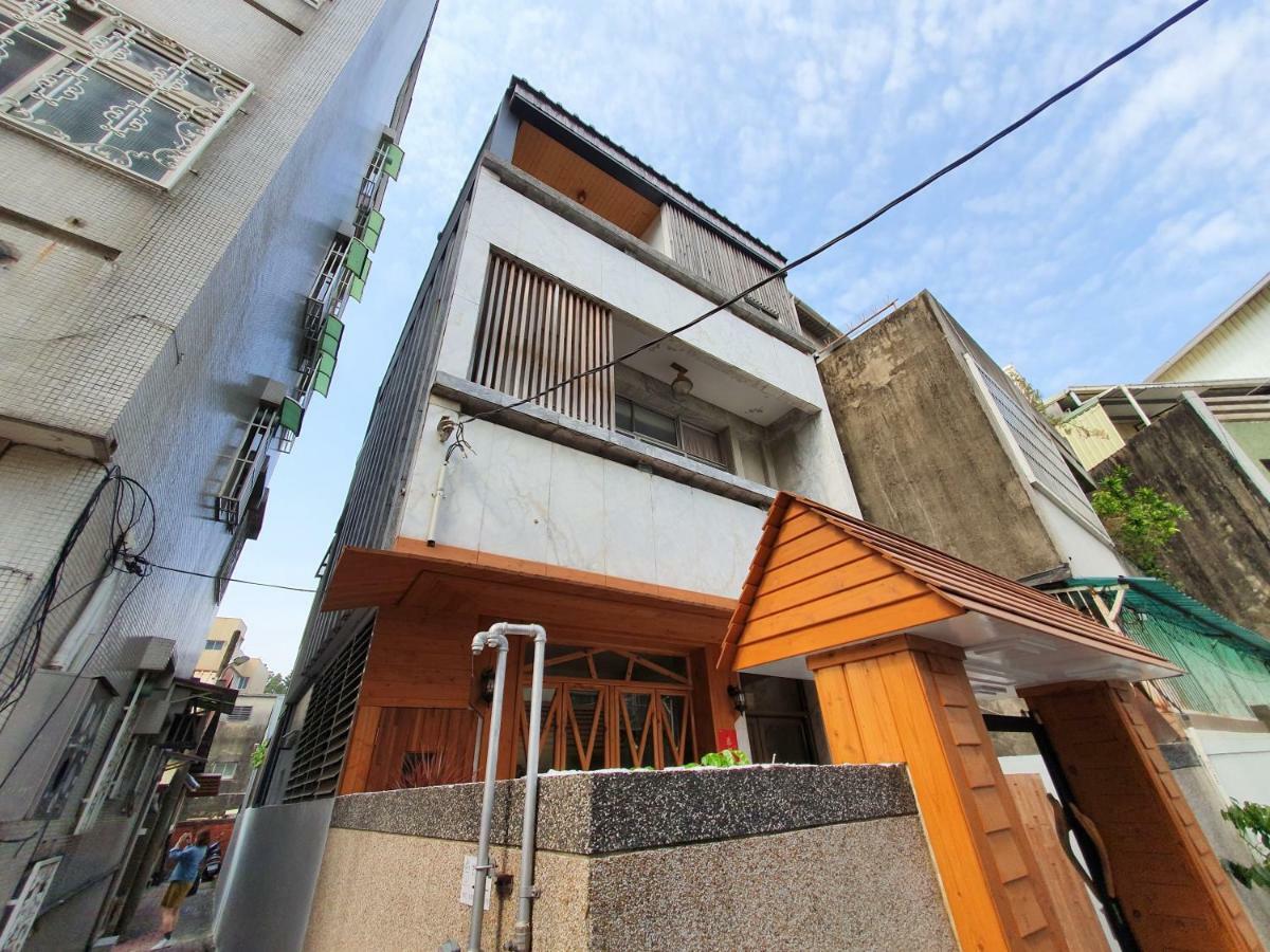 Honey House Tainan Acomodação com café da manhã Exterior foto